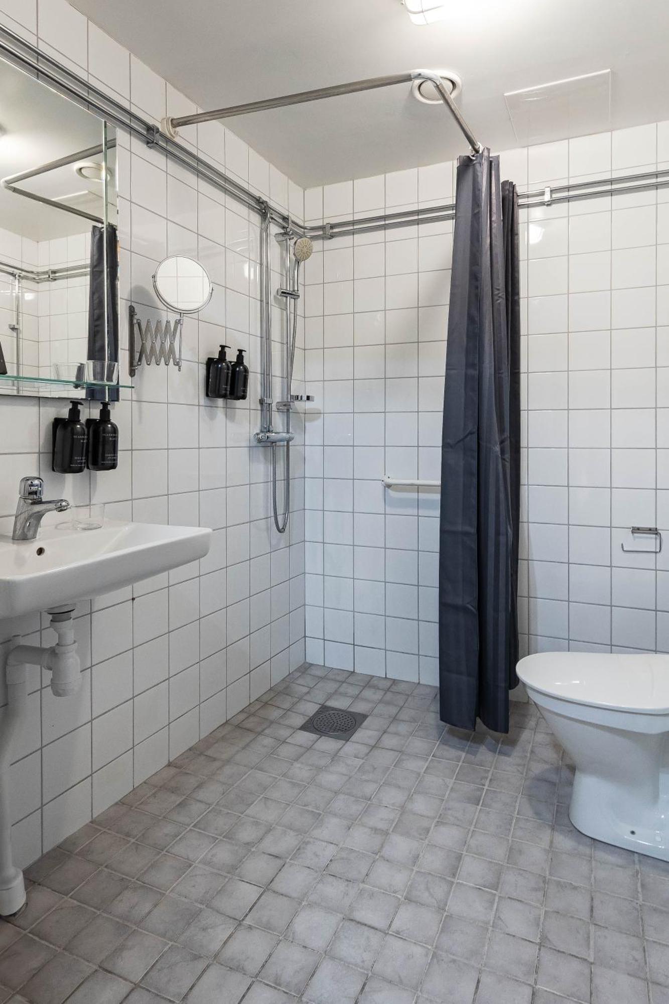 Villa Gutebagge Hotell VBY Exterior photo